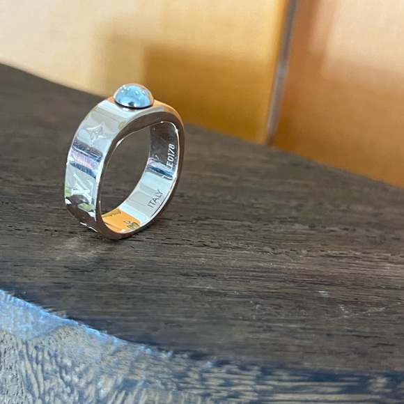 🔥🔥. Louis Vuitton Monogram ring size small - Picture 7 of 10